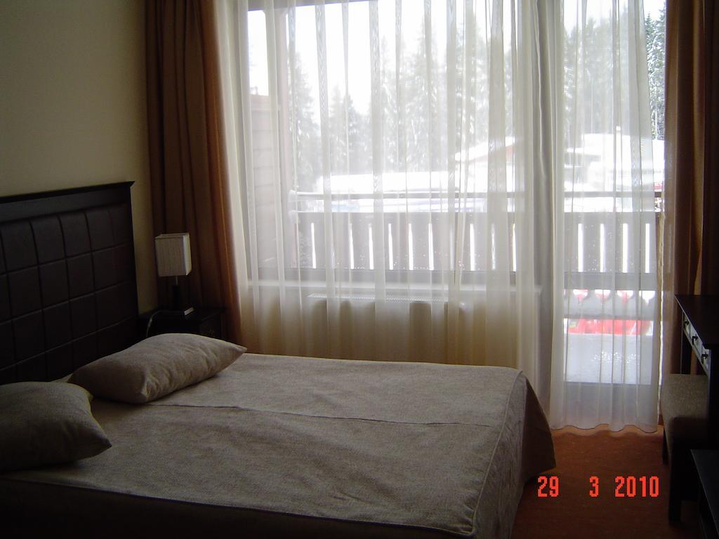Spider House Aparthotel Pamporovo Habitación foto